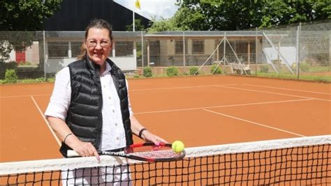 grindsted tennisklub|Åbningstider